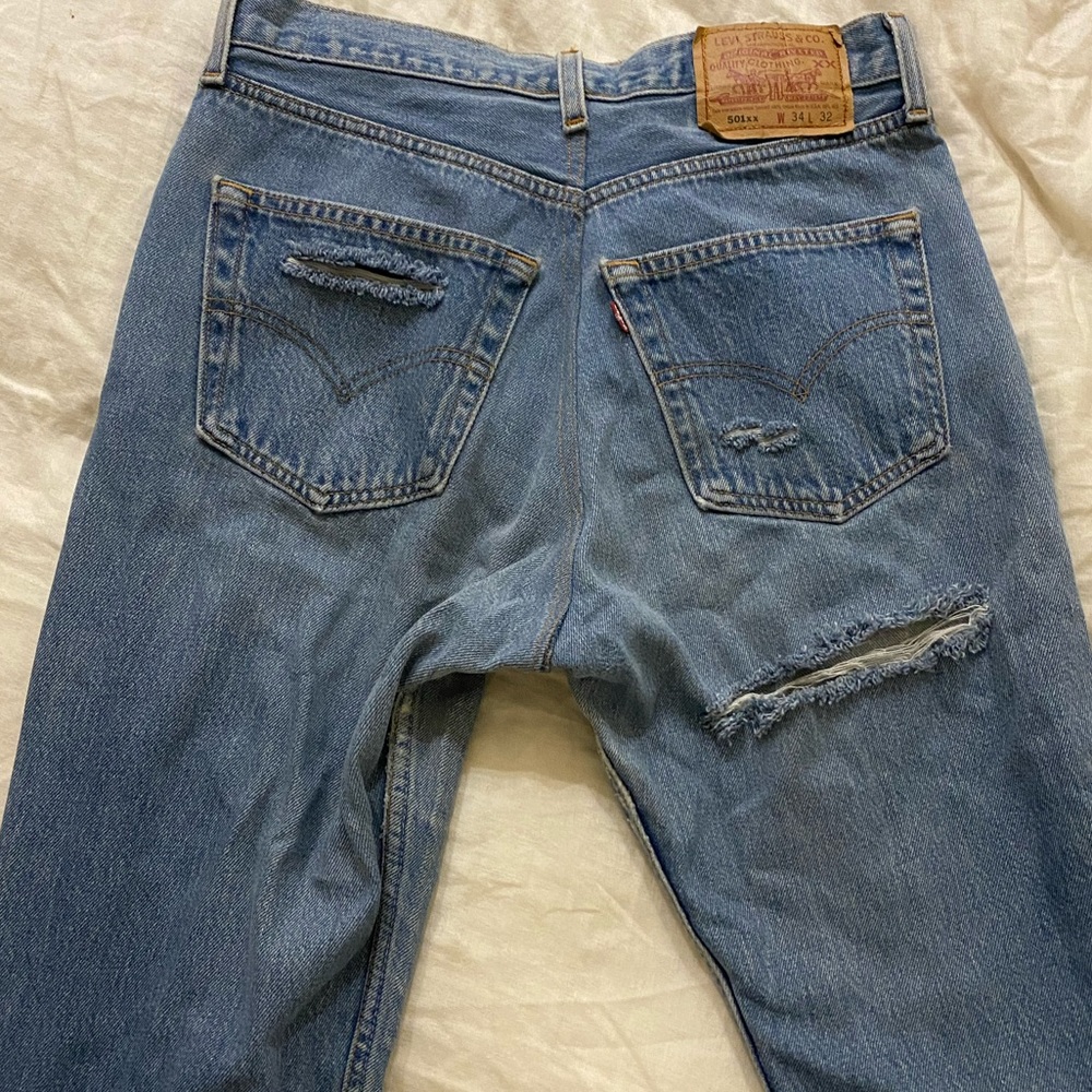 AliGrace Levi Jeans with Butt Rip